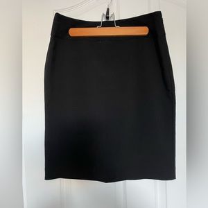 212 Collection - Black skirt.